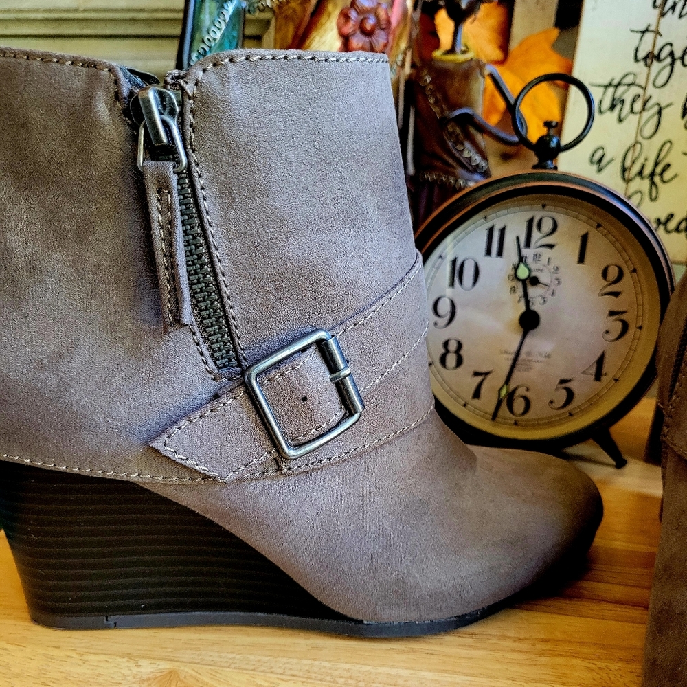 Arizona Jean Company Booties